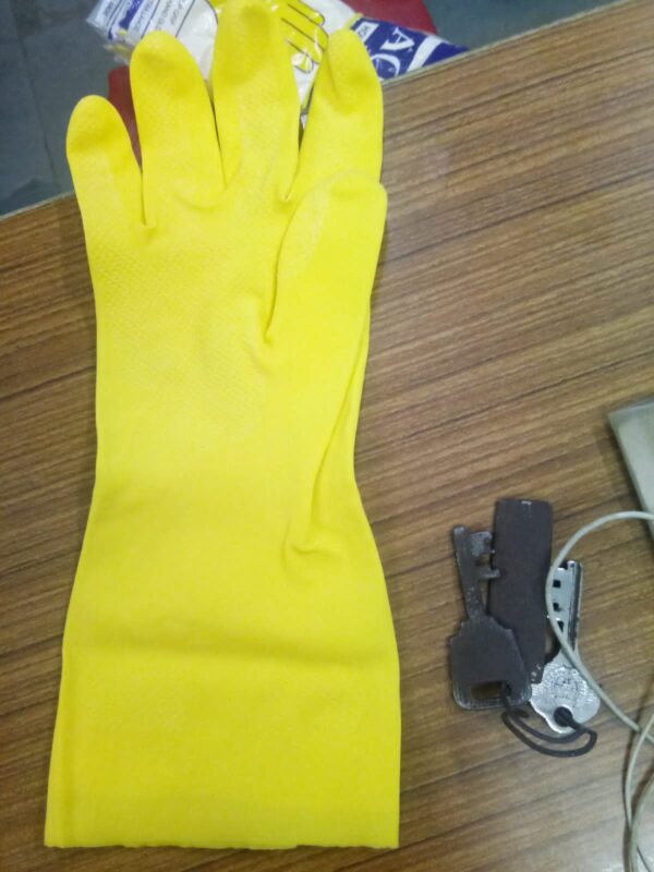 Household Rubber Gloves (Yellow)